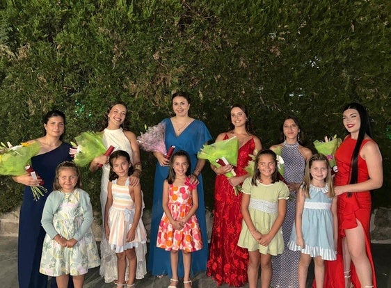 Reinas y damas juveniles e infantiles de Huertas de Ánimas.