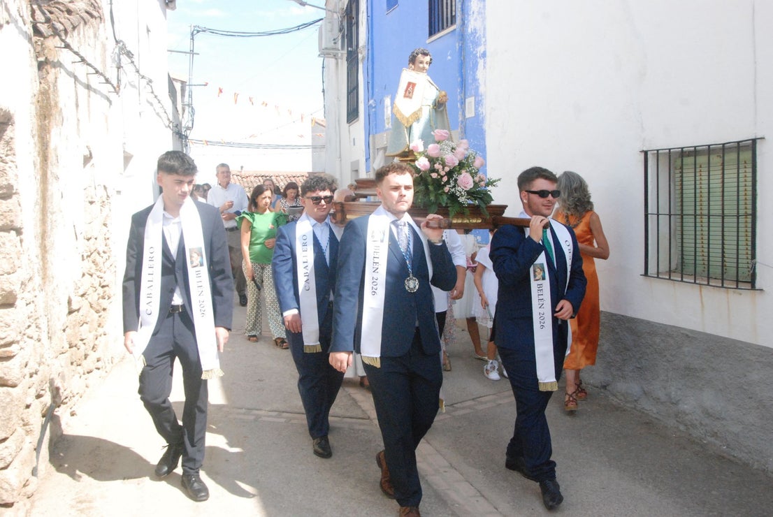 Belén celebró la procesión con la Patrona