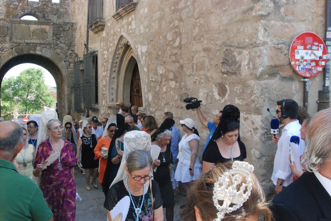 La Patrona vuelve a la alcazaba trujillana