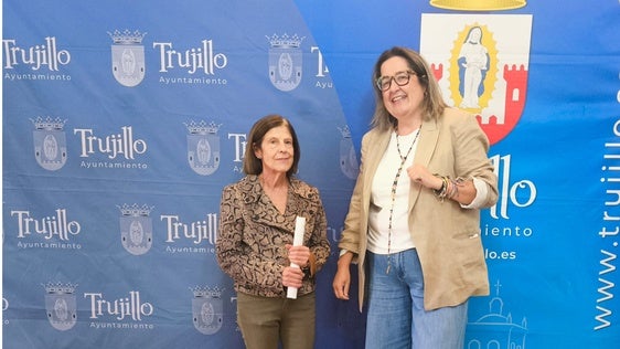 Blanca Henche y Teresa Martín, tras la rueda de prensa.
