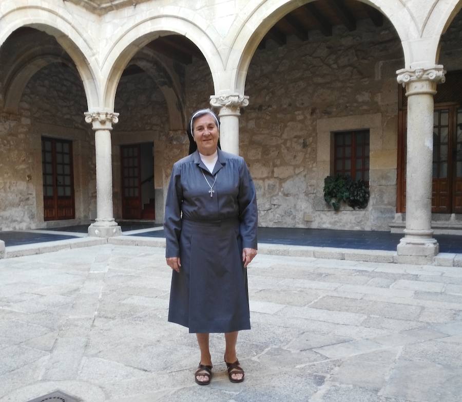 La hermana la Auxiliadora Gamero, en Trujillo. 
