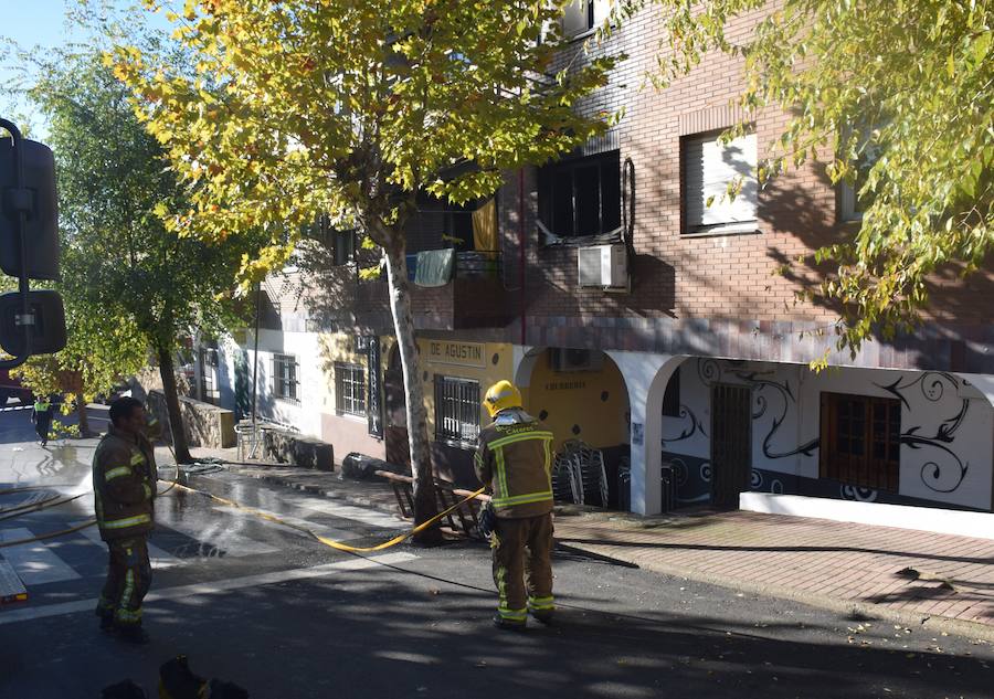 Bomberos, en la actuación en Madroñera 