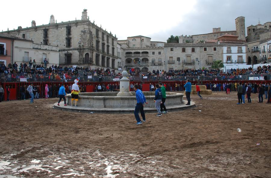 La plaza en uno de los festejos taurinos 