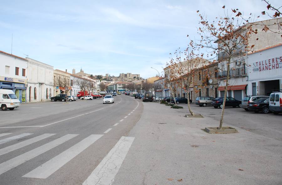 El Consistorio pedirá la cesión a Fomento de la avenida de Miajadas para hacer mejoras