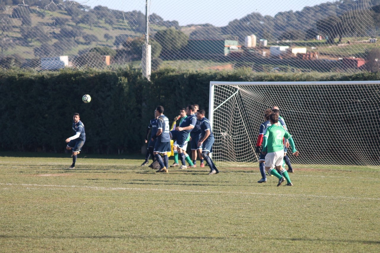 Imágenes del encuentro de semifinales de la Copa Luiqui de Veteranos disputado en el Municipal de San Roque y que terminó 1-3 (30-12-2018)