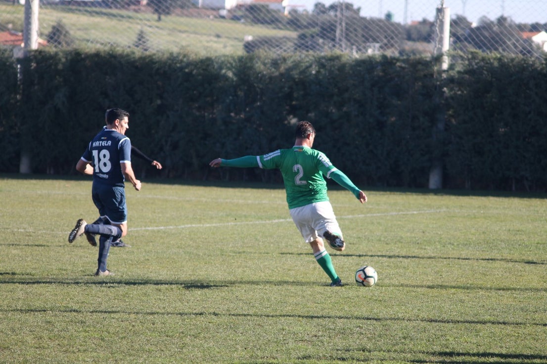 Imágenes del encuentro de semifinales de la Copa Luiqui de Veteranos disputado en el Municipal de San Roque y que terminó 1-3 (30-12-2018)