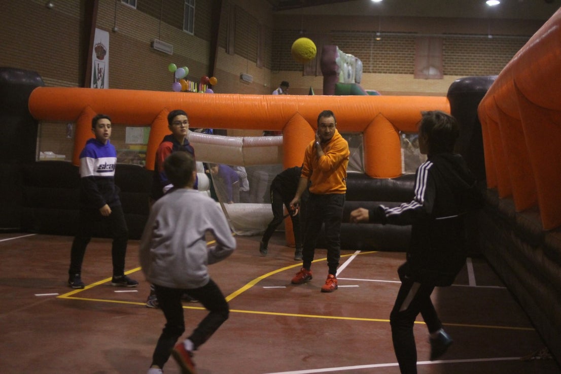 Algunas imágenes de la quinta edición de Valverdilandia celebrada en el pabellón polideportivo de Valverde de Leganés (29-12-2018)