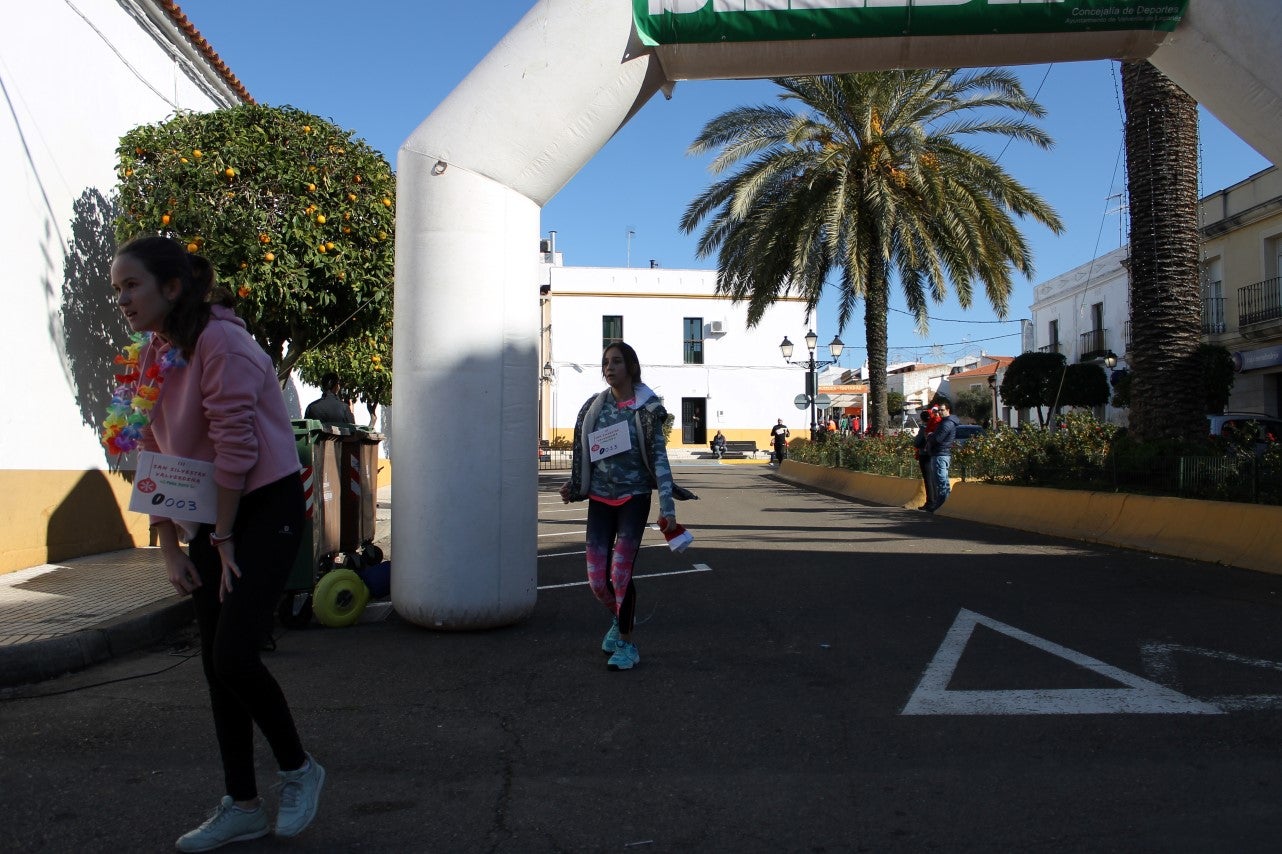 Algunas imágenes de la tercera edición de la San Silvestre Solidaria 2018, celebrada en Valverde de Leganés (30-12-2018)