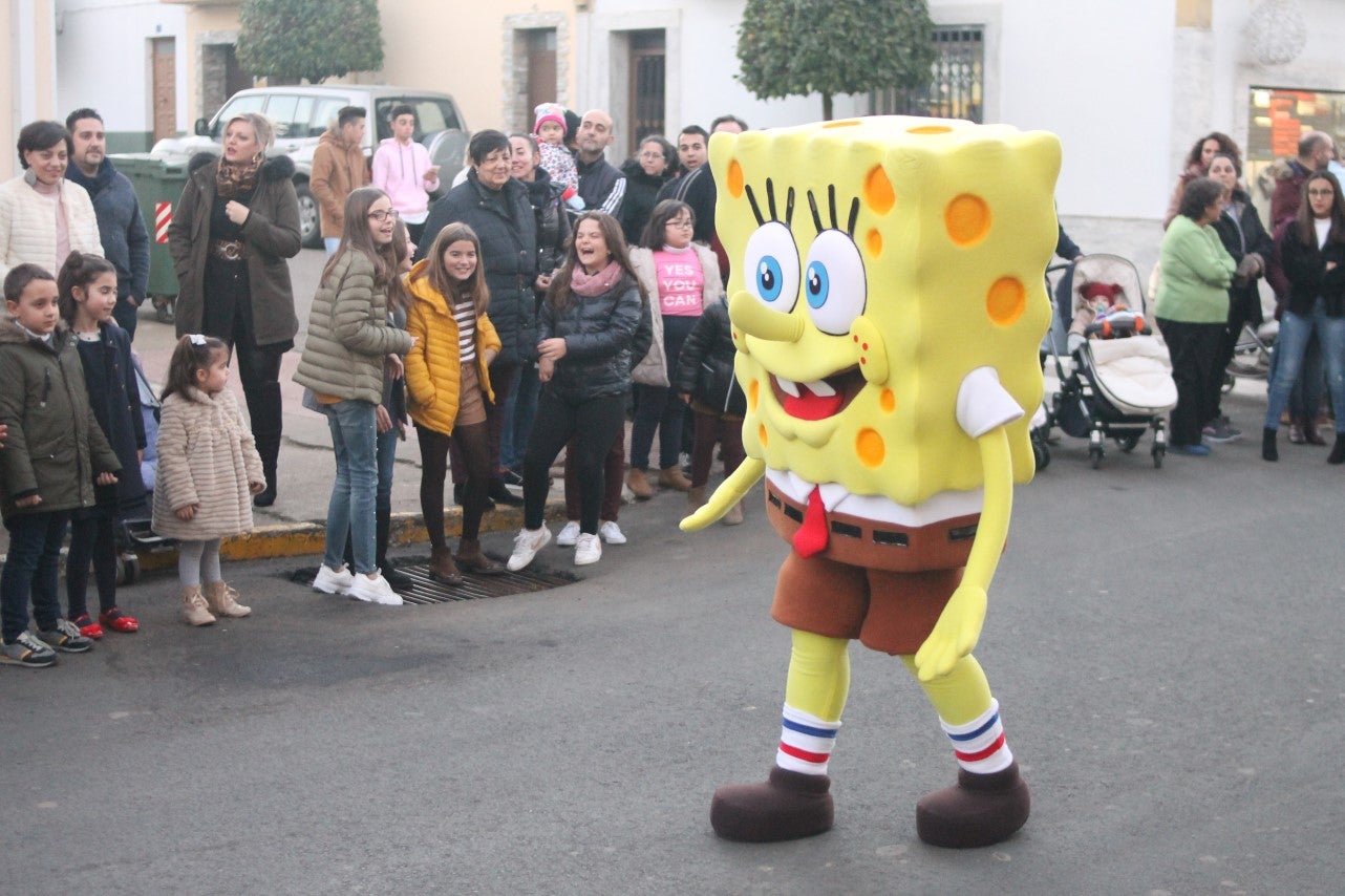 Imágenes de la cabalgata de Los Reyes Magos de Oriente en Valverde de Leganés (05-01-2019)