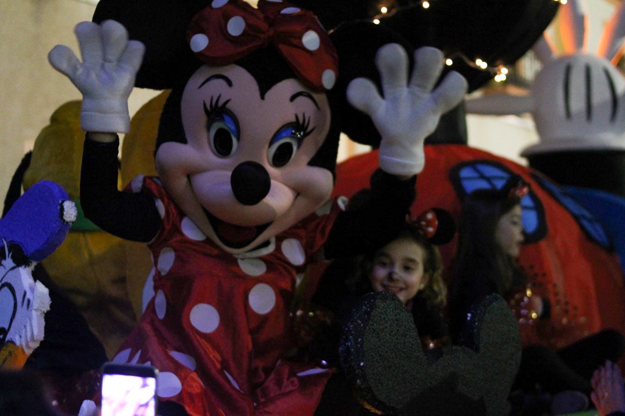 Algunas imágenes de la cabalgata de Los Reyes Magos de Oriente en Valverde de Leganés (05-01-2019)