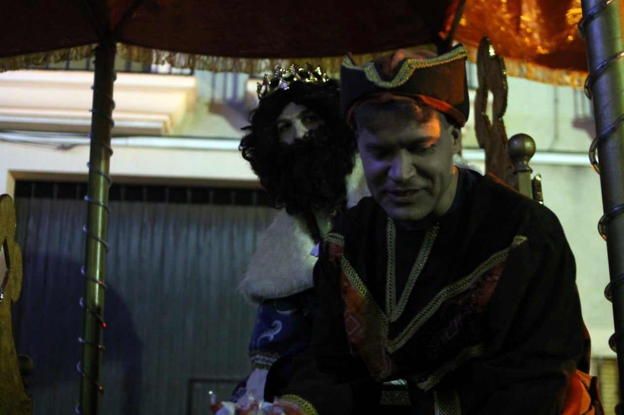 Algunas imágenes de la cabalgata de Los Reyes Magos de Oriente en Valverde de Leganés (05-01-2019)