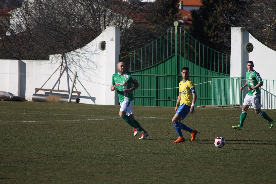 Imágenes del encuentro de la vigesimotercera jornada de liga de Tercera División, disputado en el Municipal de San Roque y que terminó 6-2 (03-02-2019)