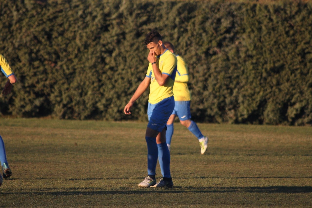 Imágenes del encuentro de la vigesimotercera jornada de liga de Tercera División, disputado en el Municipal de San Roque y que terminó 6-2 (03-02-2019)