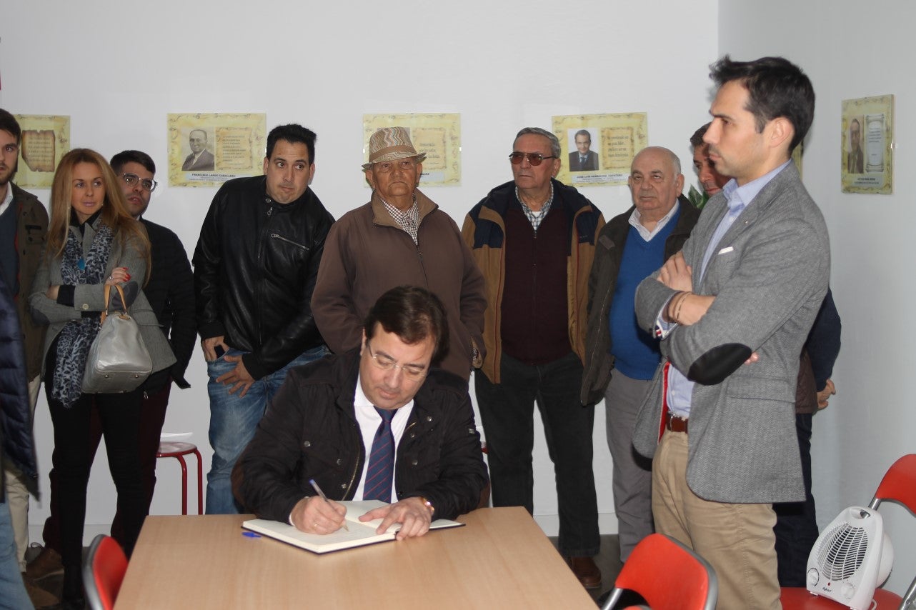 Imágenes de la presentación de la candidatura de Manolo Borrego a la alcaldía del ayuntamiento de Valverde, con la visita del presidente de la Junta, Guillermo Fernández Vara (08-02-2019)