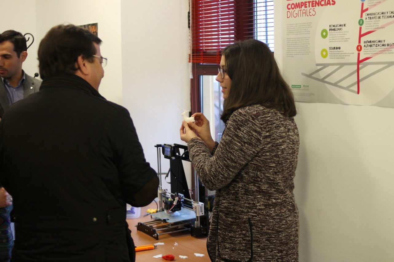 Imágenes de la presentación de la candidatura de Manolo Borrego a la alcaldía del ayuntamiento de Valverde, con la visita del presidente de la Junta, Guillermo Fernández Vara (08-02-2019)