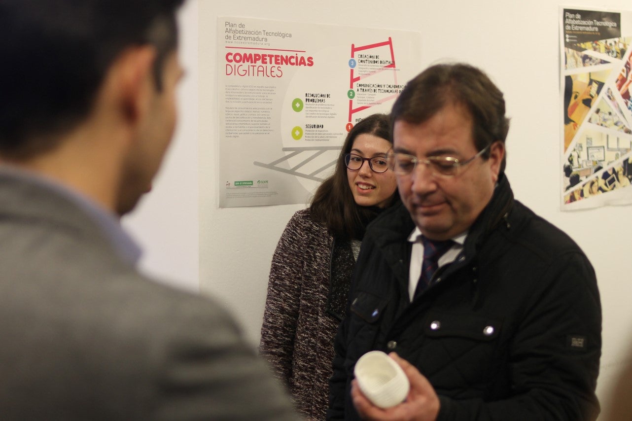 Imágenes de la presentación de la candidatura de Manolo Borrego a la alcaldía del ayuntamiento de Valverde, con la visita del presidente de la Junta, Guillermo Fernández Vara (08-02-2019)