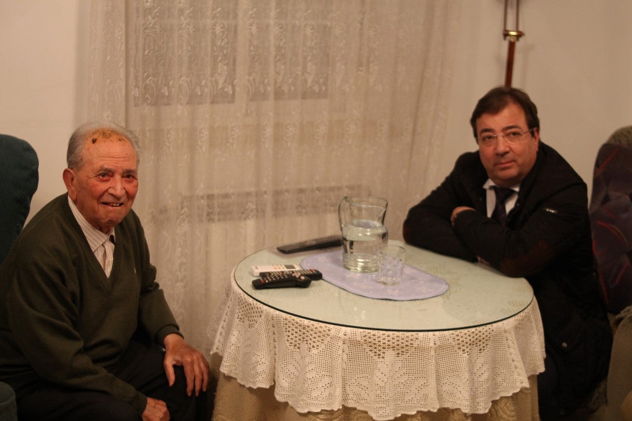 Imágenes de la presentación de la candidatura de Manolo Borrego a la alcaldía del ayuntamiento de Valverde, con la visita del presidente de la Junta, Guillermo Fernández Vara (08-02-2019)