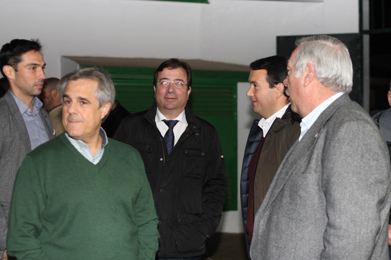 Imágenes de la presentación de la candidatura de Manolo Borrego a la alcaldía del ayuntamiento de Valverde, con la visita del presidente de la Junta, Guillermo Fernández Vara (08-02-2019)