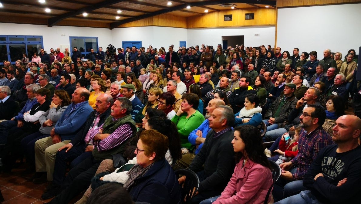 Imágenes de la presentación de la candidatura de Manolo Borrego a la alcaldía del ayuntamiento de Valverde, con la visita del presidente de la Junta, Guillermo Fernández Vara (08-02-2019)
