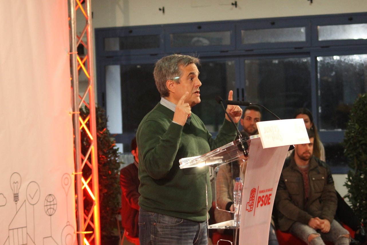 Imágenes de la presentación de la candidatura de Manolo Borrego a la alcaldía del ayuntamiento de Valverde, con la visita del presidente de la Junta, Guillermo Fernández Vara (08-02-2019)