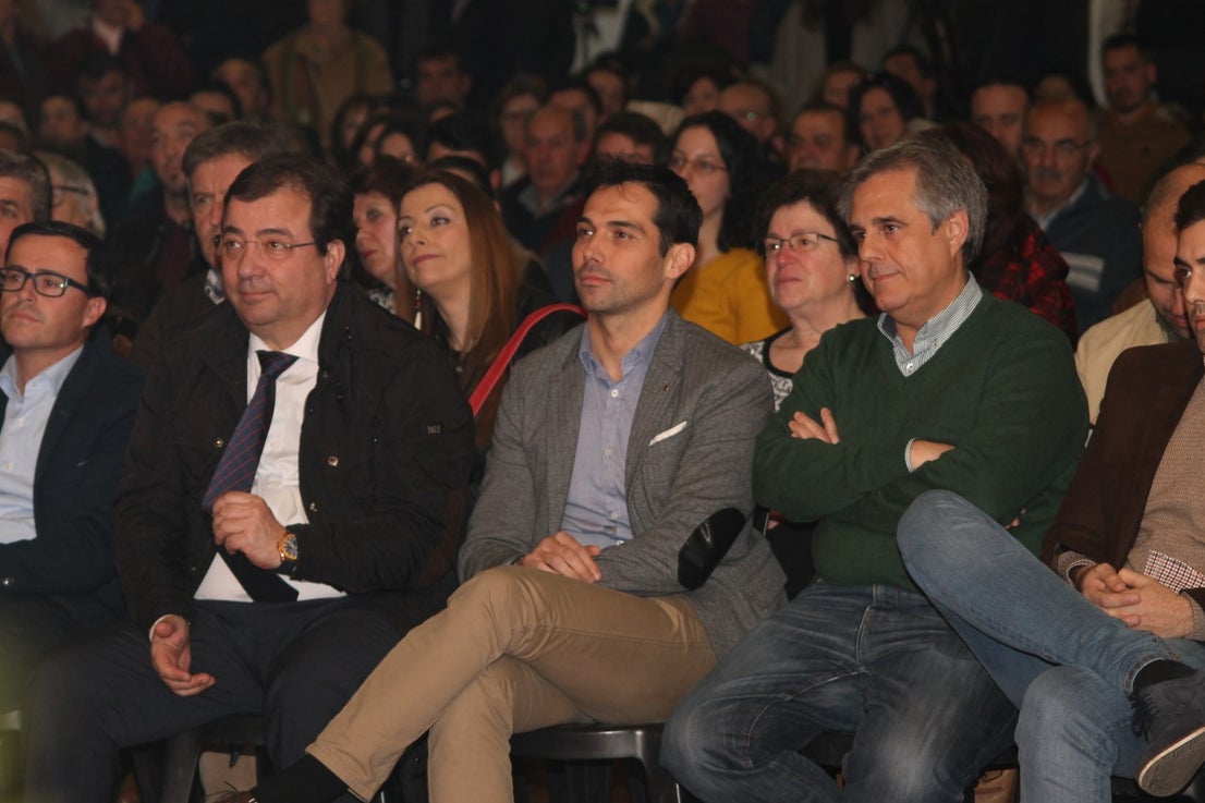 Imágenes de la presentación de la candidatura de Manolo Borrego a la alcaldía del ayuntamiento de Valverde, con la visita del presidente de la Junta, Guillermo Fernández Vara (08-02-2019)