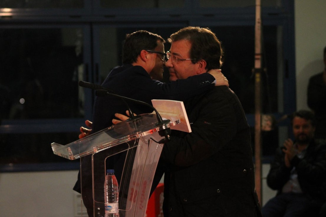 Imágenes de la presentación de la candidatura de Manolo Borrego a la alcaldía del ayuntamiento de Valverde, con la visita del presidente de la Junta, Guillermo Fernández Vara (08-02-2019)