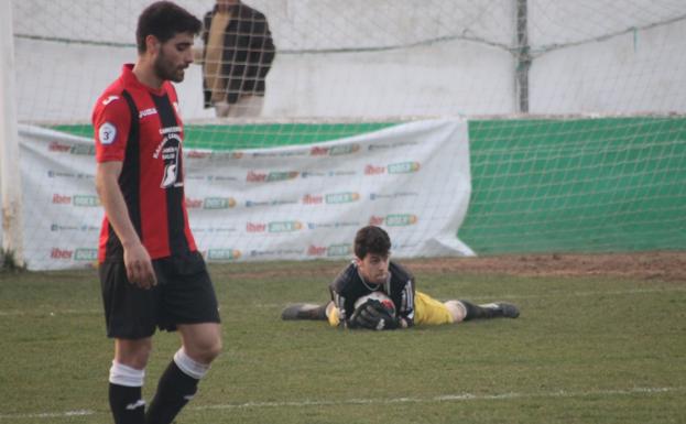 Galería. La actuación de Alonso fue clave en el triunfo valverdeño