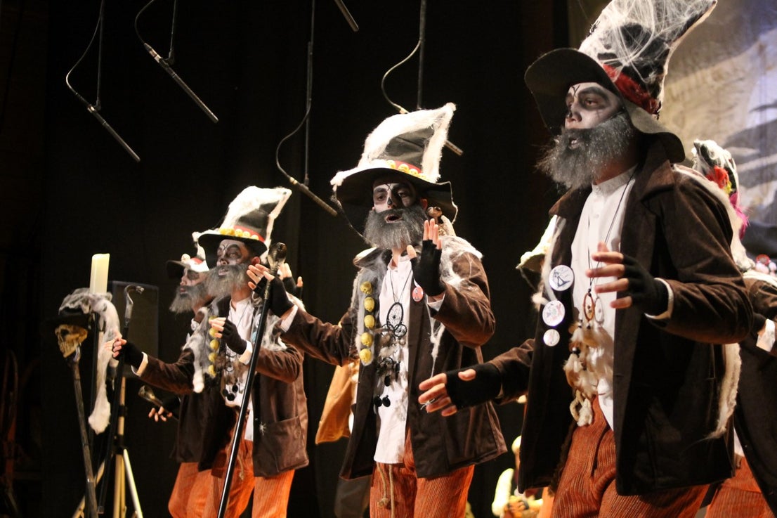 Actuación de Los Camuñas en el Concurso de Murgas del Carnaval de Valverde de Leganés 2019 (01-03-2019)