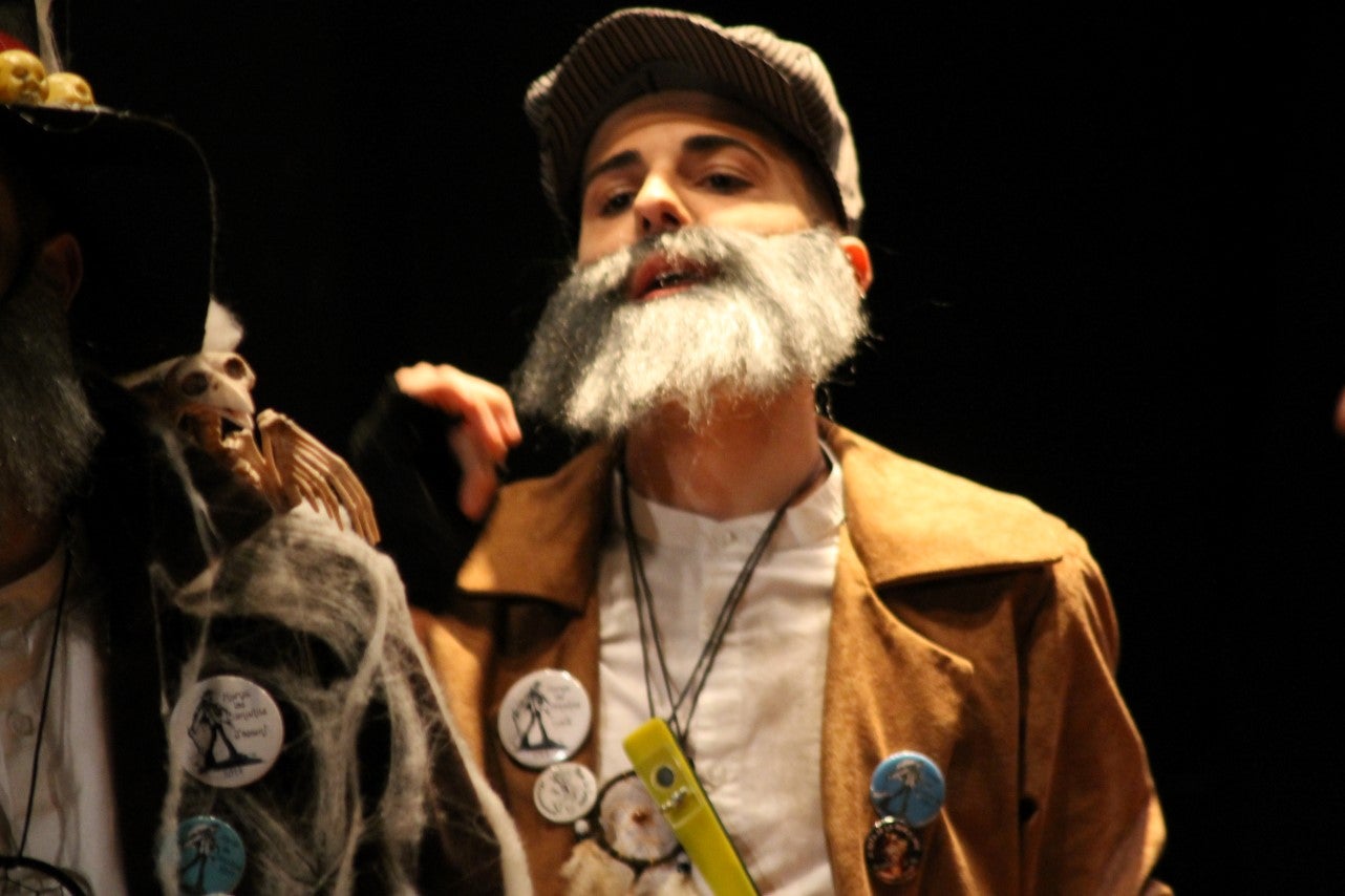 Actuación de Los Camuñas en el Concurso de Murgas del Carnaval de Valverde de Leganés 2019 (01-03-2019)