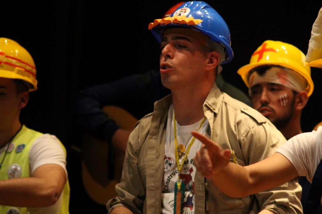 Actuación de Los Titiriteros en el Concurso de Murgas del Carnaval de Valverde de Leganés 2019 (01-03-2019)