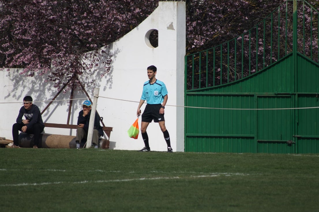 Imágenes del encuentro correspondiente a la vigesimoséptima jornada de liga de Tercera División disputado en el Municipal de San Roque, que acabó 3-2 (03-03-2019)