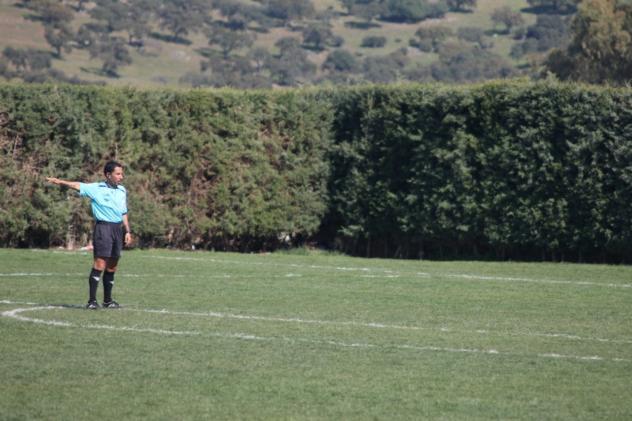 Imágenes del encuentro correspondiente a la vigesimoséptima jornada de liga de Tercera División disputado en el Municipal de San Roque, que acabó 3-2 (03-03-2019)