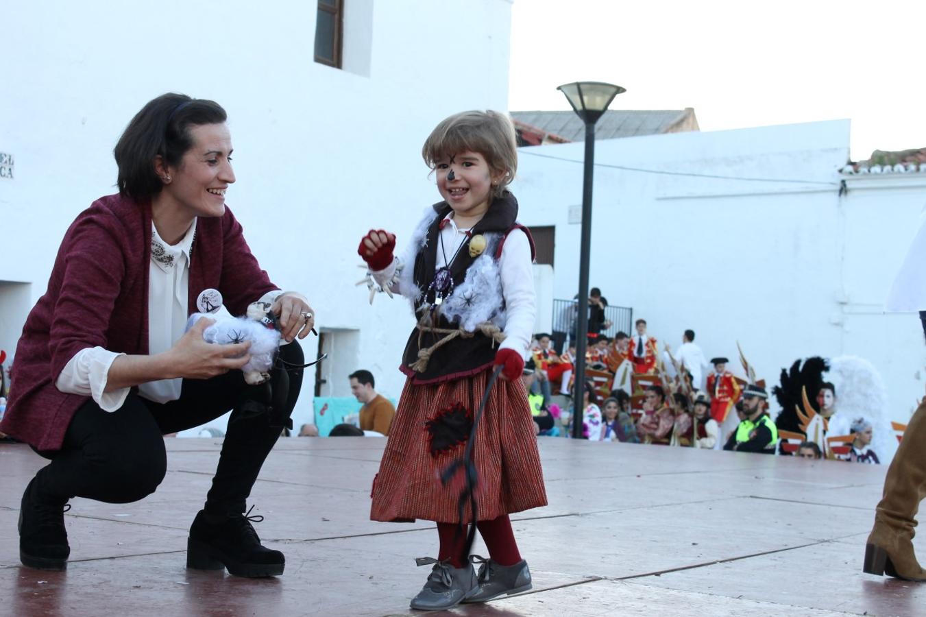 Imágenes de los participantes del Carnaval de Valverde de Leganés (02-03-2019)