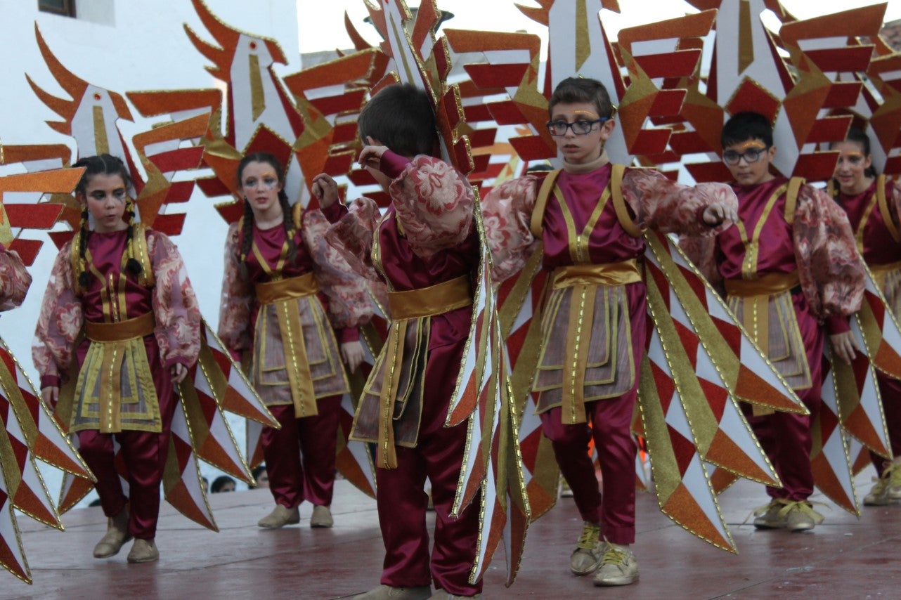 Imágenes de los participantes del Carnaval de Valverde de Leganés (02-03-2019)