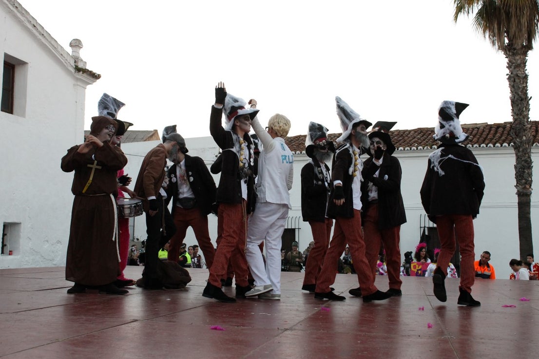 Imágenes de los participantes del Carnaval de Valverde de Leganés (02-03-2019)