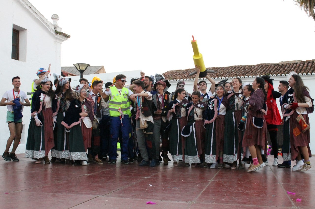 Imágenes de los participantes del Carnaval de Valverde de Leganés (02-03-2019)