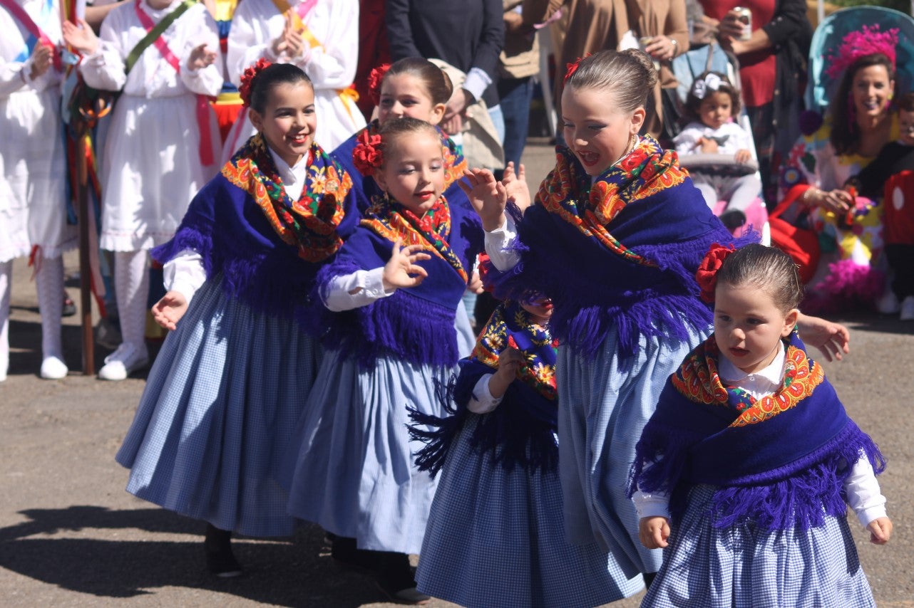 Imágenes de la celebración del Domingo de Piñata en Valverde de Leganés (10-03-2019)