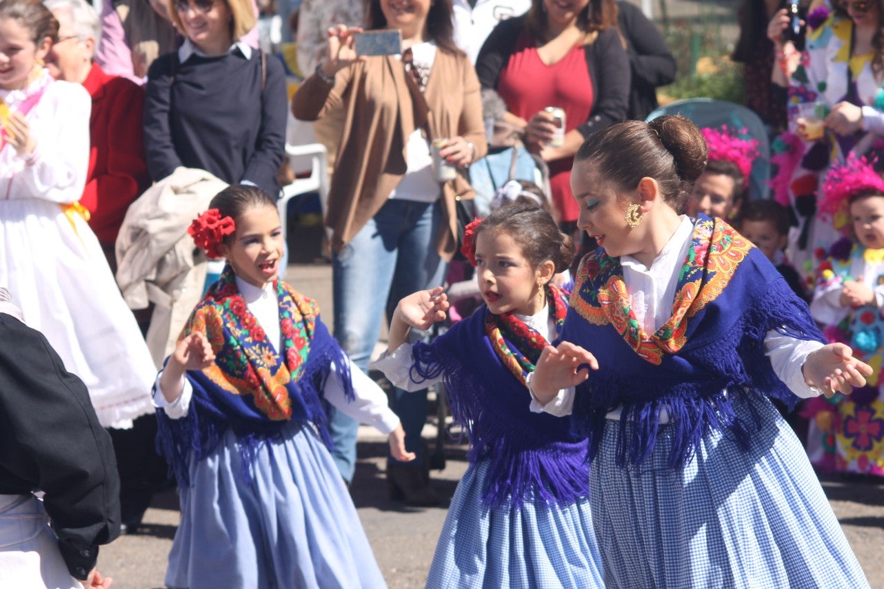Imágenes de la celebración del Domingo de Piñata en Valverde de Leganés (10-03-2019)
