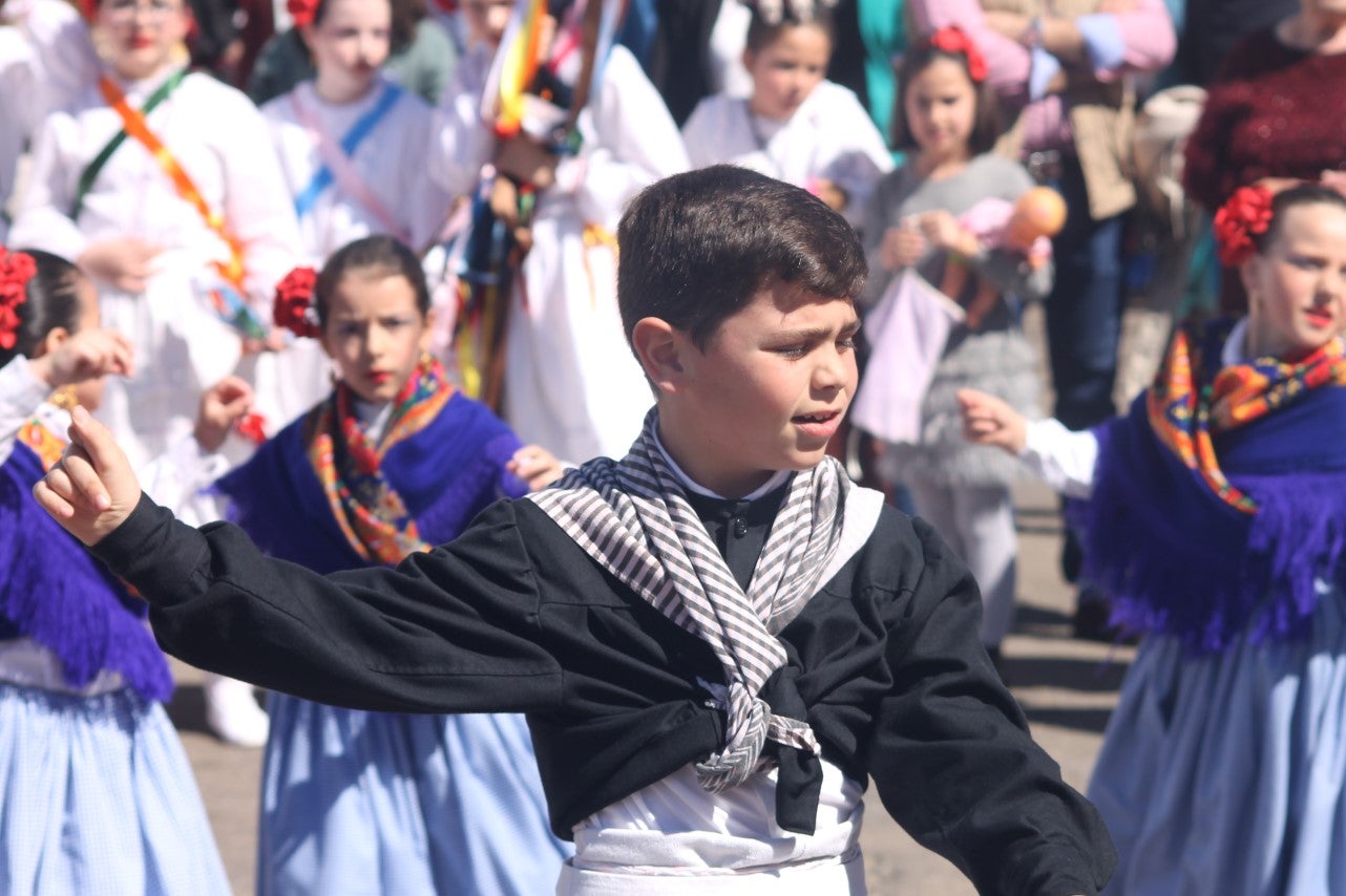 Imágenes de la celebración del Domingo de Piñata en Valverde de Leganés (10-03-2019)