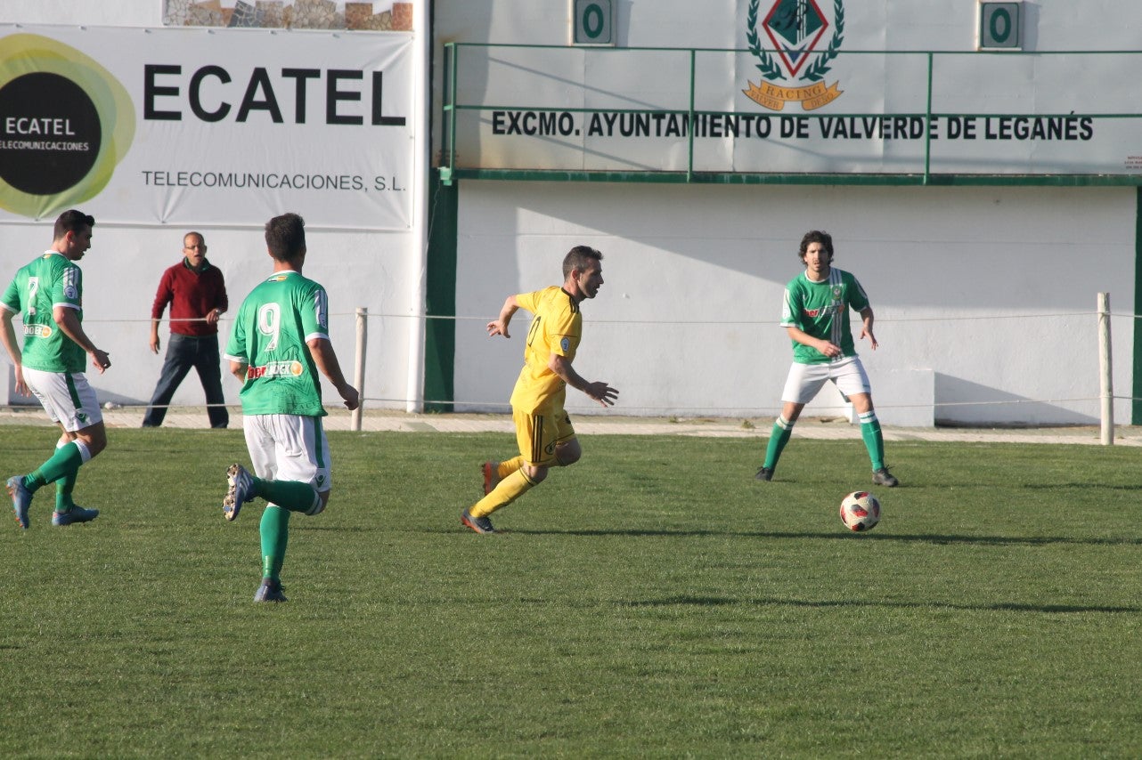 Imágenes del encuentro de la vigesimonovena jornada de liga de Tercera División disputado en el Municipal de San Roque y que finalizó con empate a cero (17-03-2019I