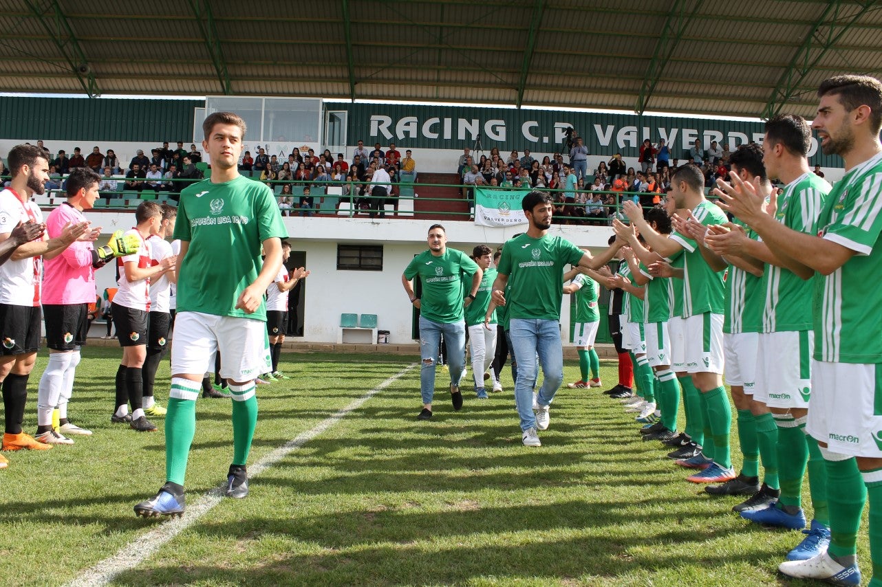 Imágenes del encuentro de la 33ª jornada de liga de la Tercera División disputado en el Municipal de San Roque y que finalizó con 2-1 (14-04-2019)