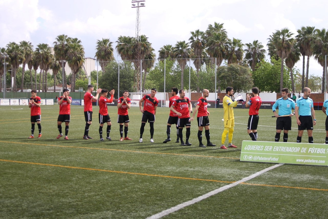 Algunas imágenes del encuentro de la 34ª jornada de Tercera División disputado en Montijo, y que finalizó con empate a uno (18-04-2019)