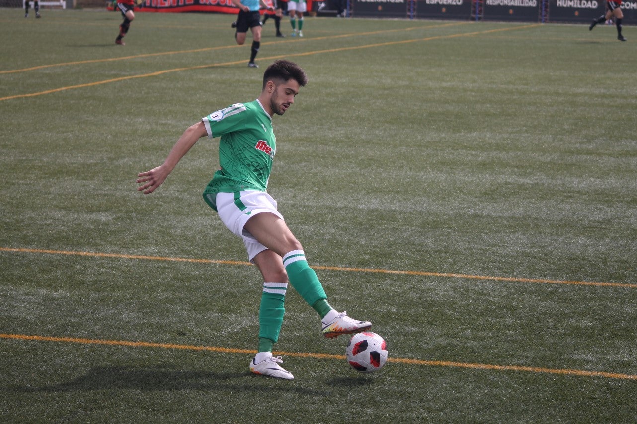 Algunas imágenes del encuentro de la 34ª jornada de Tercera División disputado en Montijo, y que finalizó con empate a uno (18-04-2019)