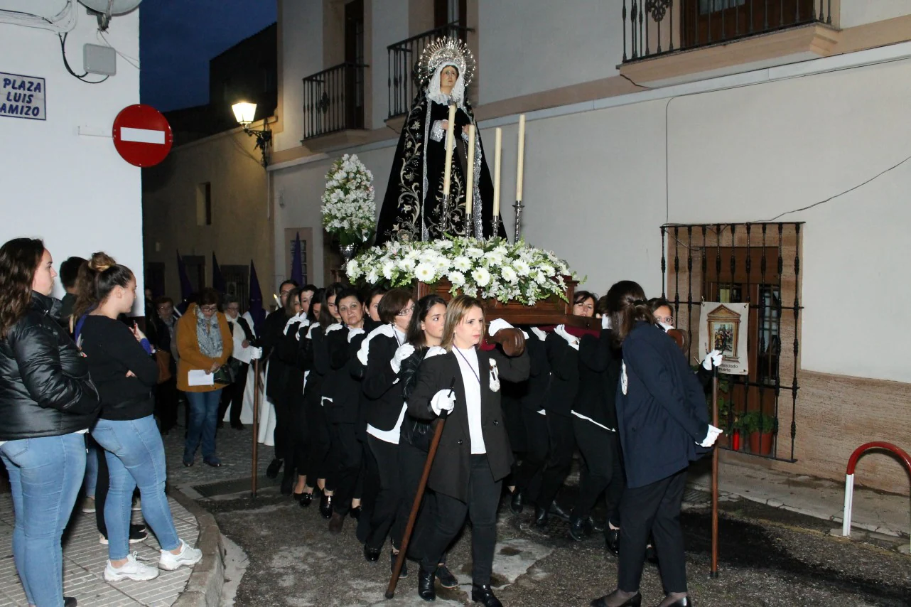 Imágenes de la procesión de Nuestro Señor Jesús Nazareno y la Virgen de los Dolores (17-04-2019)