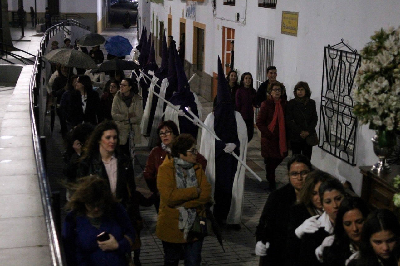 Imágenes de la procesión de Nuestro Señor Jesús Nazareno y la Virgen de los Dolores (17-04-2019)