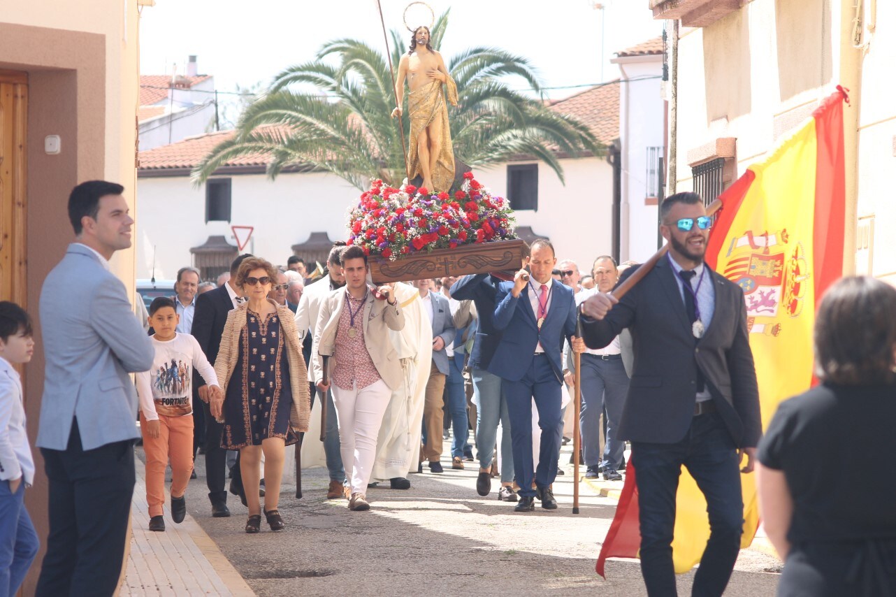 Imágenes de la celebración del Domingo de Resurrección con el que se ha dado por finalizada la Semana Santa en Valverde de Leganés (21-04-2019)