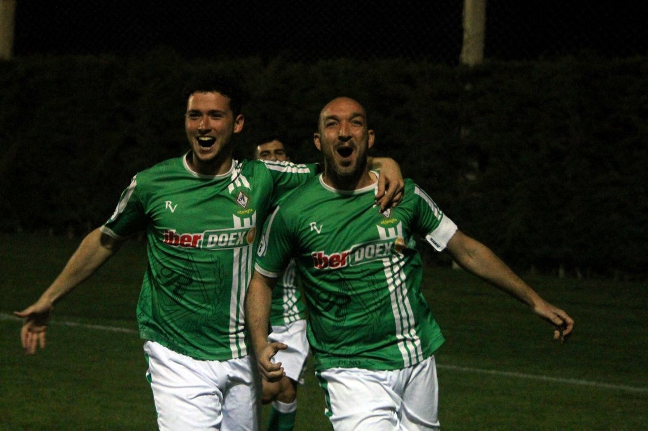 Imágenes del encuentro de la 35ª jornada de liga en Tercera División disputado en el Municipal de San Roque y que finalizó 2-1