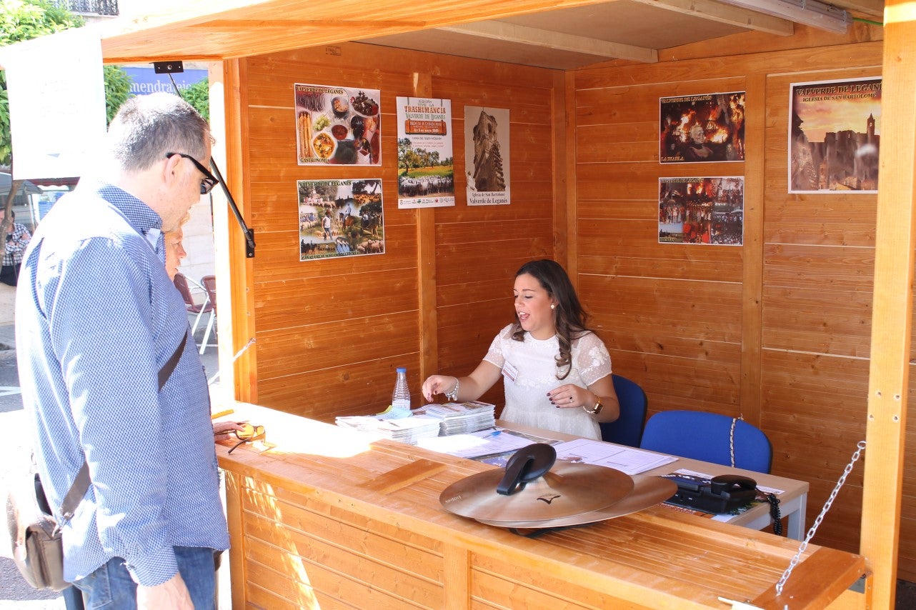 Imágenes de las actividades del sábado de la novena edición de 'Vive la Trashumancia' (04-05-2019)