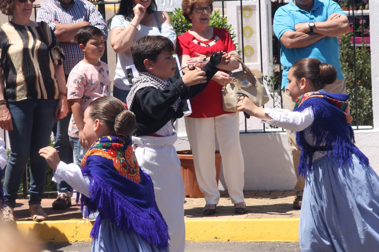 Imágenes de las actividades desarrolladas el domingo en la novena edición de 'vive la Trashumancia' (05-05-2019)