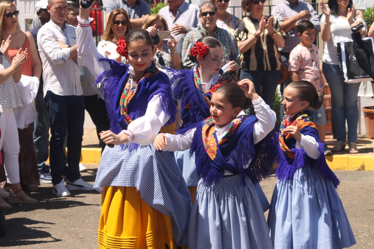 Imágenes de las actividades desarrolladas el domingo en la novena edición de 'vive la Trashumancia' (05-05-2019)